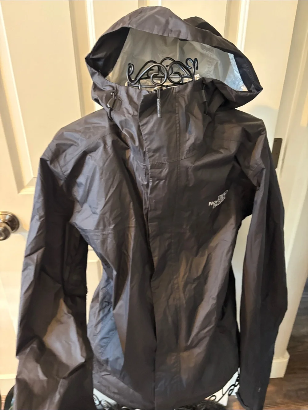 The North Face  Black Hooded Raincoat/Mens XS